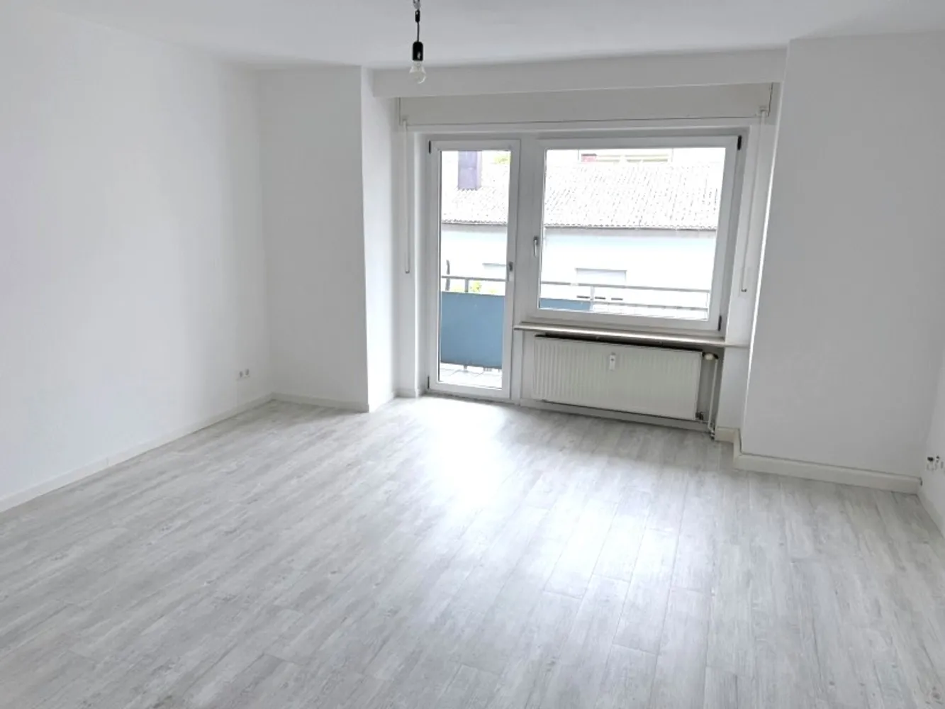 2 Zimmer Wohnung mit 43 m² in Karlsruhe – Bild 2