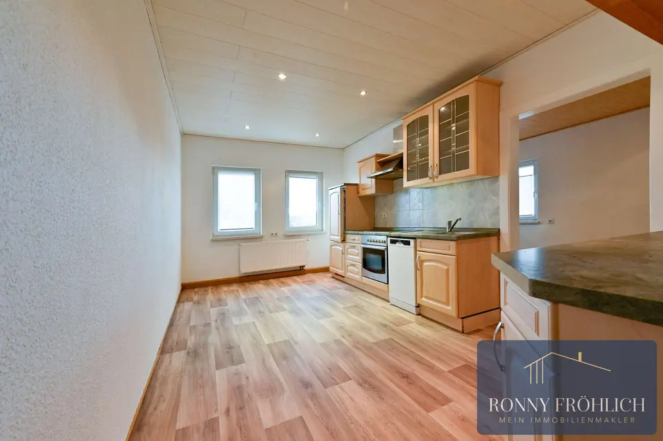 5 Zimmer Wohnung mit 120 m² in Aue-Bad Schlema – Bild 3