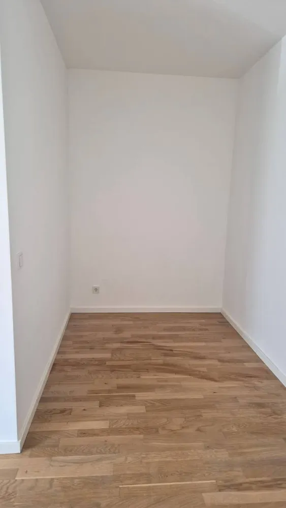 3 Zimmer Wohnung mit 94 m² in Düsseldorf – Bild 12
