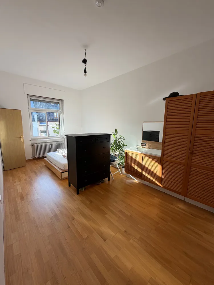 3 Zimmer Wohnung mit 79 m² in Frankfurt am Main – Bild 6