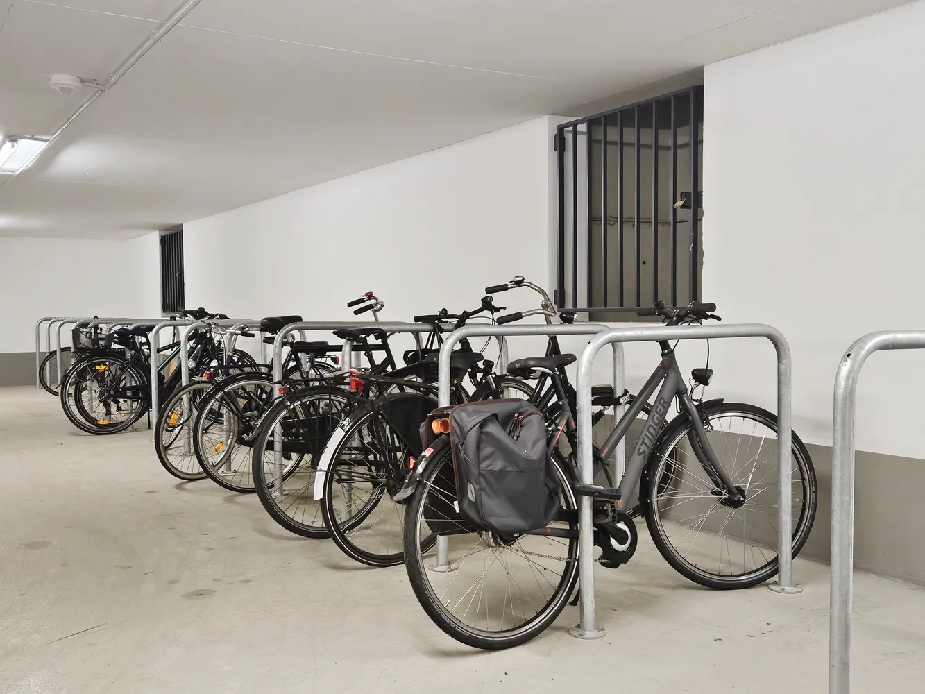 4 Zimmer Wohnung mit 130 m² in Berlin – Bild 4