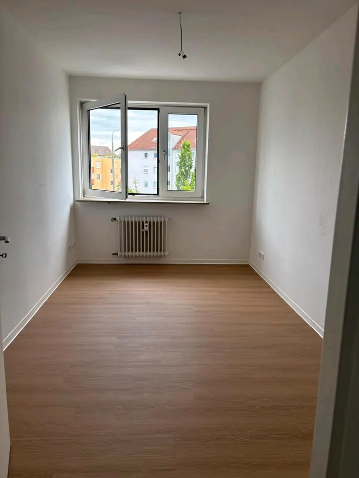 3 room apartment with 78 m² in Erlangen – Photo 3