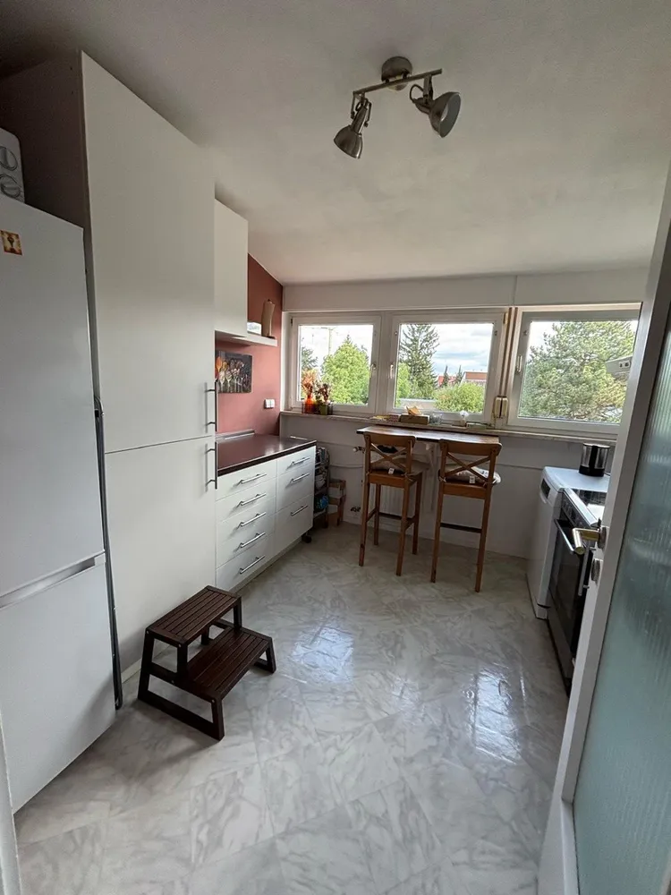3 Zimmer Wohnung mit 75 m² in Karlsruhe – Bild 2