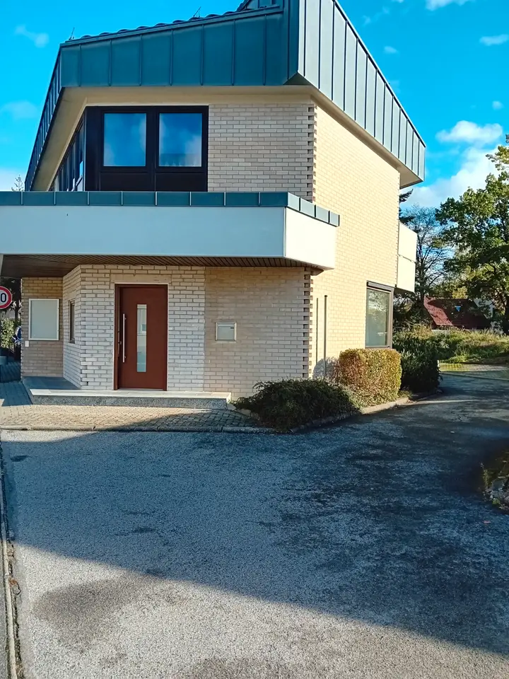 2 Zimmer Wohnung mit 70 m² in Coburg – Bild 2