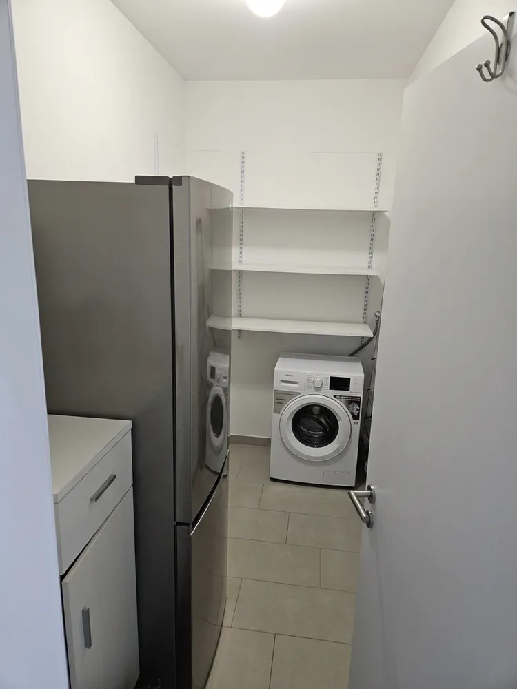 2 room apartment with 69 m² in Saarbrücken – Photo 8