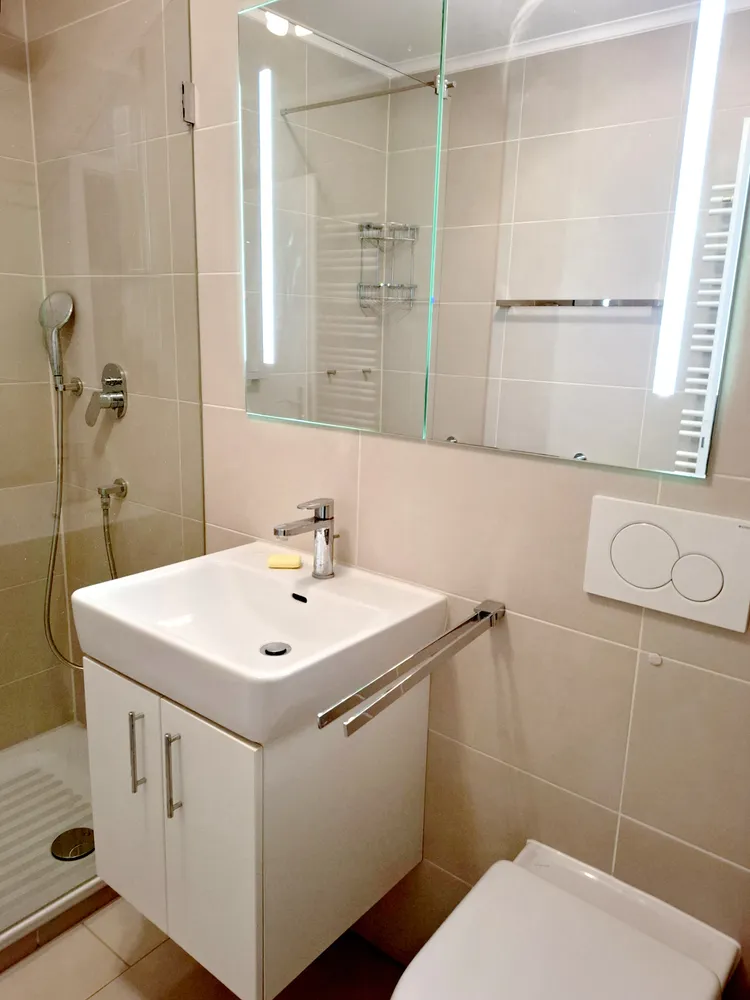 2 Zimmer Wohnung mit 54 m² in Hamburg – Bild 1