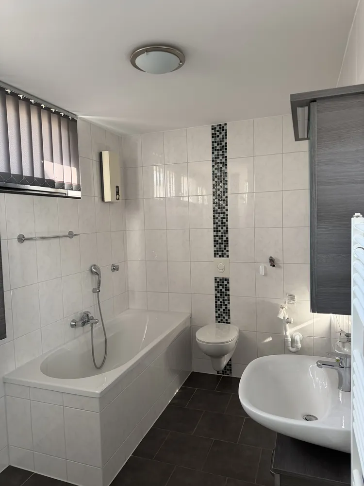 2 Zimmer Wohnung mit 105 m² in Essen – Bild 5