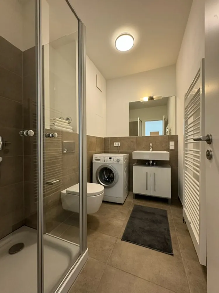 2 room apartment with 55 m² in Berlin – Photo 4