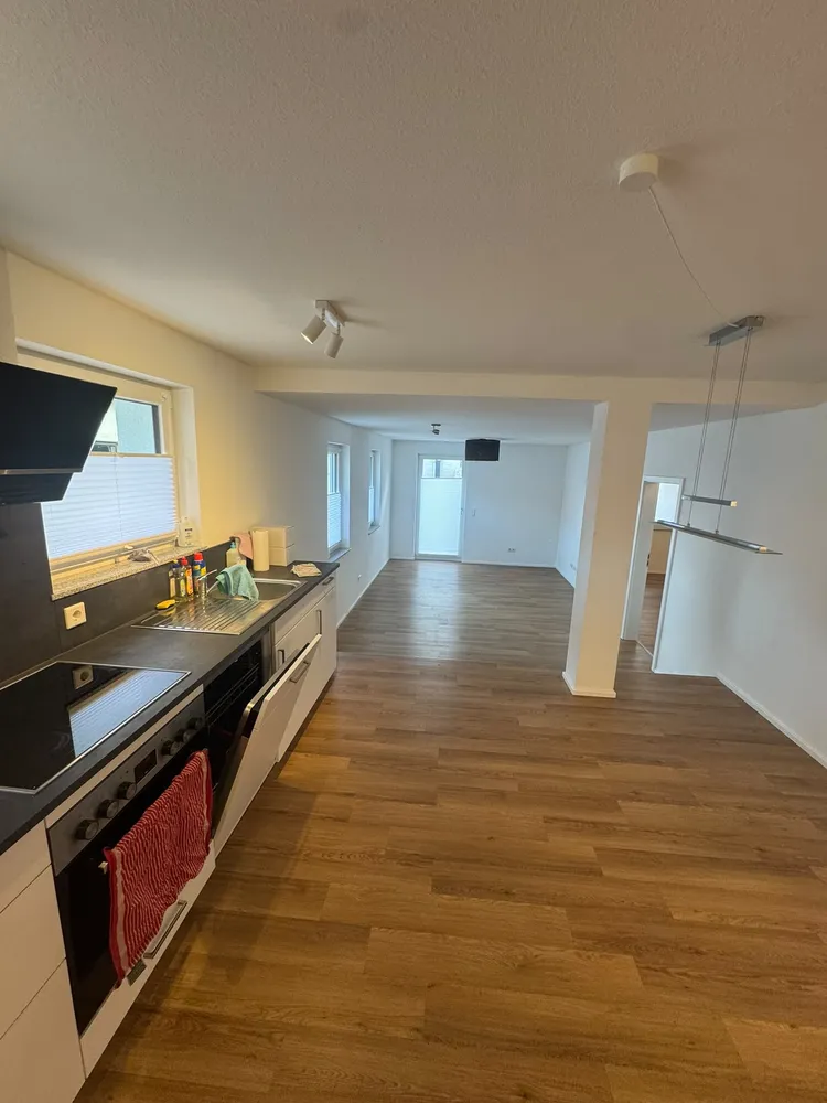3 Zimmer Wohnung mit 69 m² in Rottenburg am Neckar – Bild 2