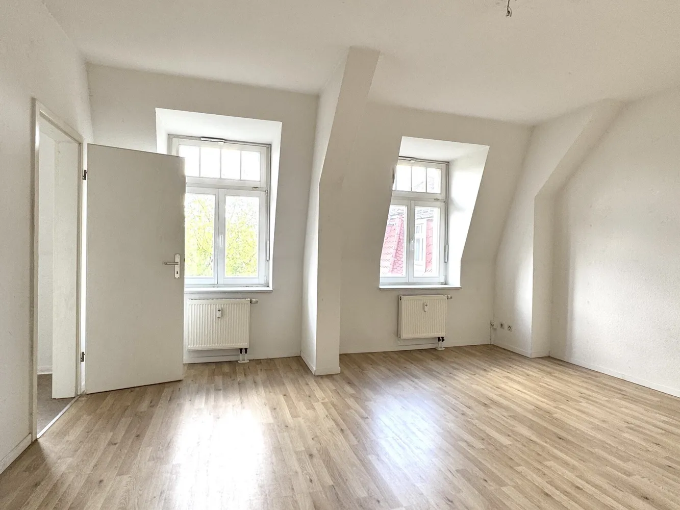 2 Zimmer Wohnung mit 57 m² in Dresden – Bild 1