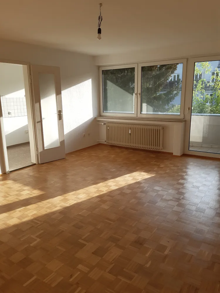 2 Zimmer Wohnung mit 77 m² in München – Bild 1