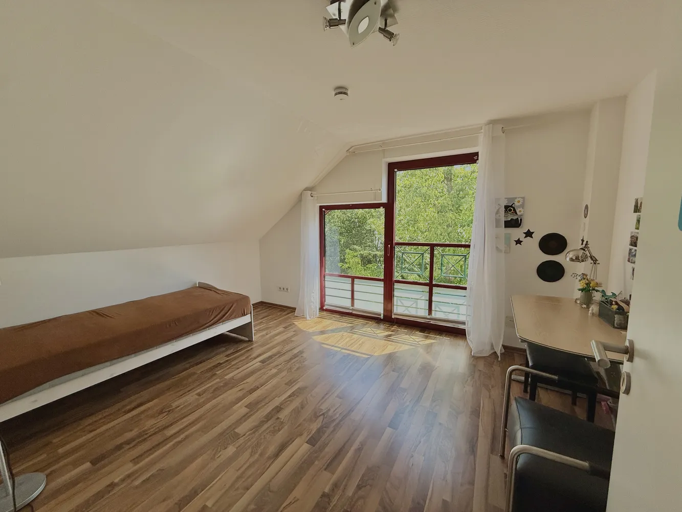 7 Zimmer Wohnung mit 161 m² in Köln – Bild 11
