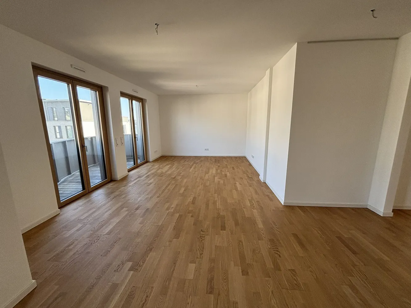 4 Zimmer Wohnung mit 99 m² in Wiesbaden – Bild 1