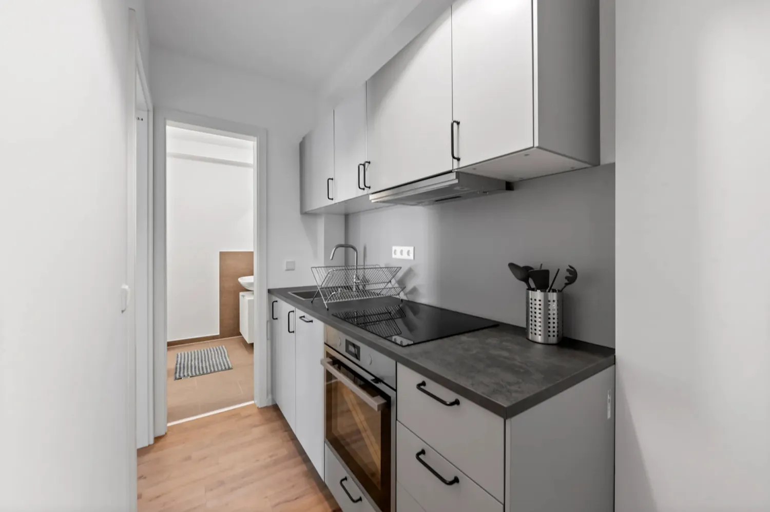 Shared room with 13 m² in Berlin – Photo 4