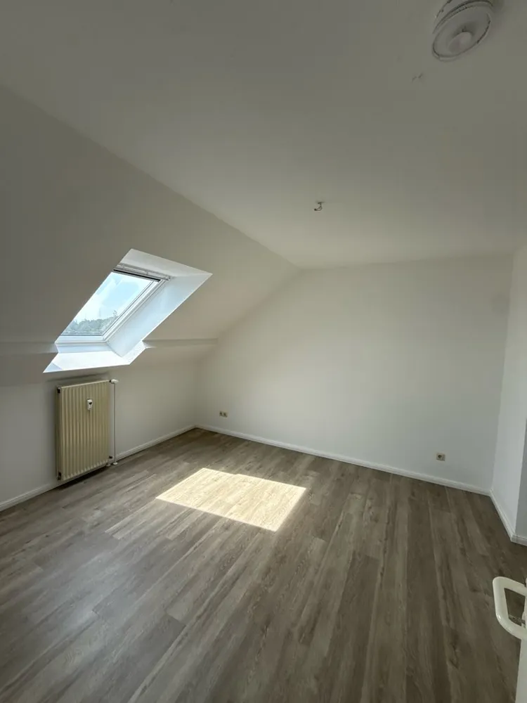 2 Zimmer Wohnung mit 52 m² in Heide – Bild 2