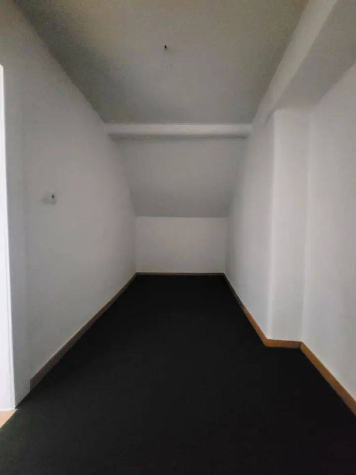 4 Zimmer Wohnung mit 119 m² in Riesa – Bild 6