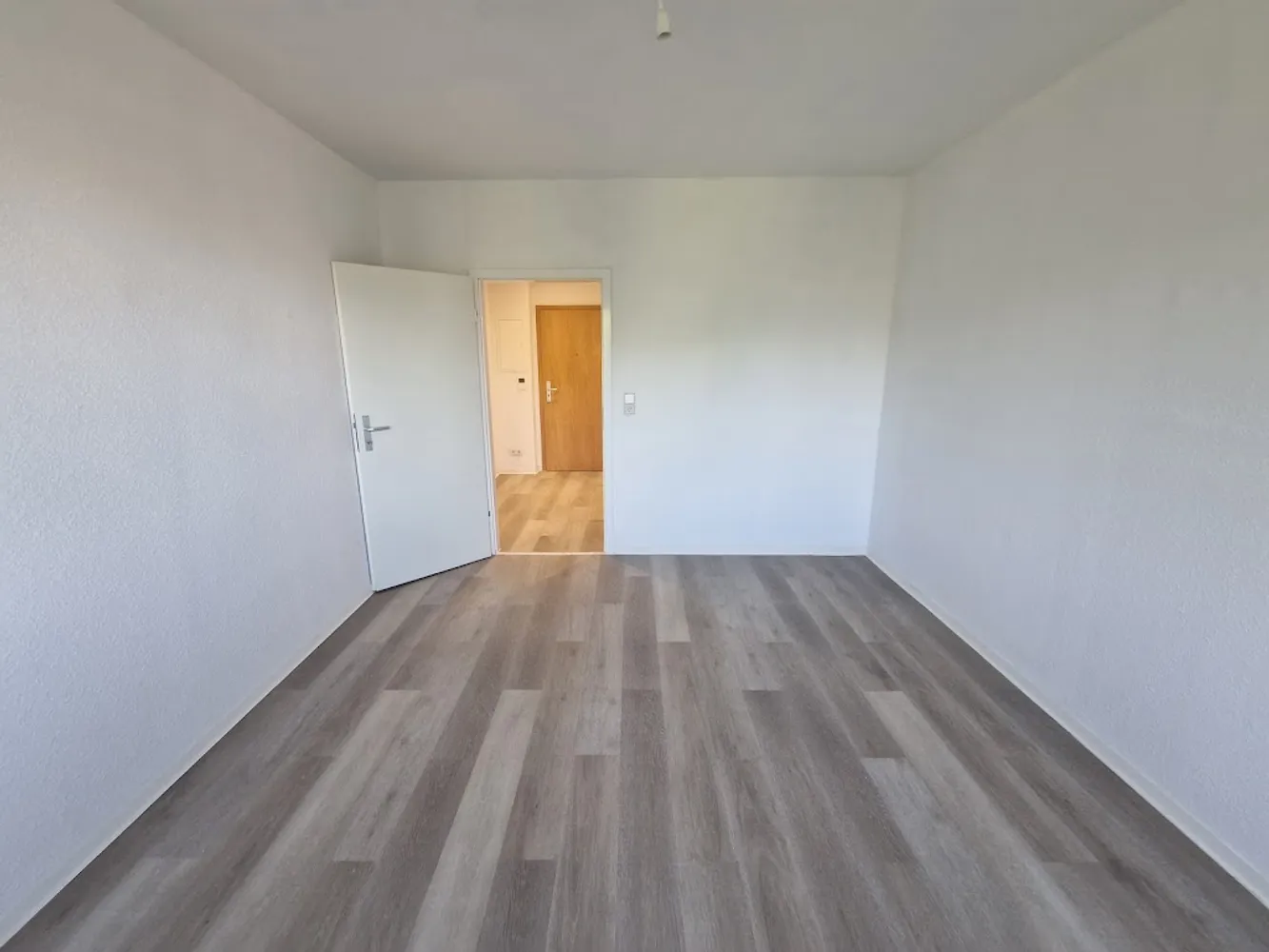 1 Zimmer Wohnung mit 24 m² in Brandenburg an der Havel – Bild 6