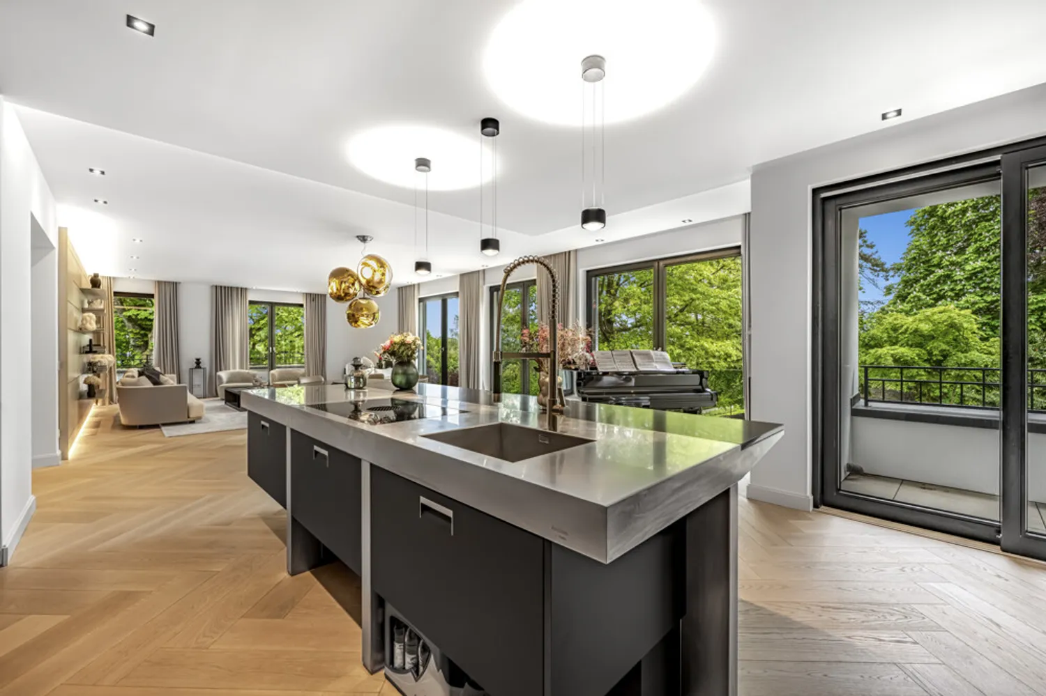 4 Zimmer Wohnung mit 232 m² in Düsseldorf – Bild 10