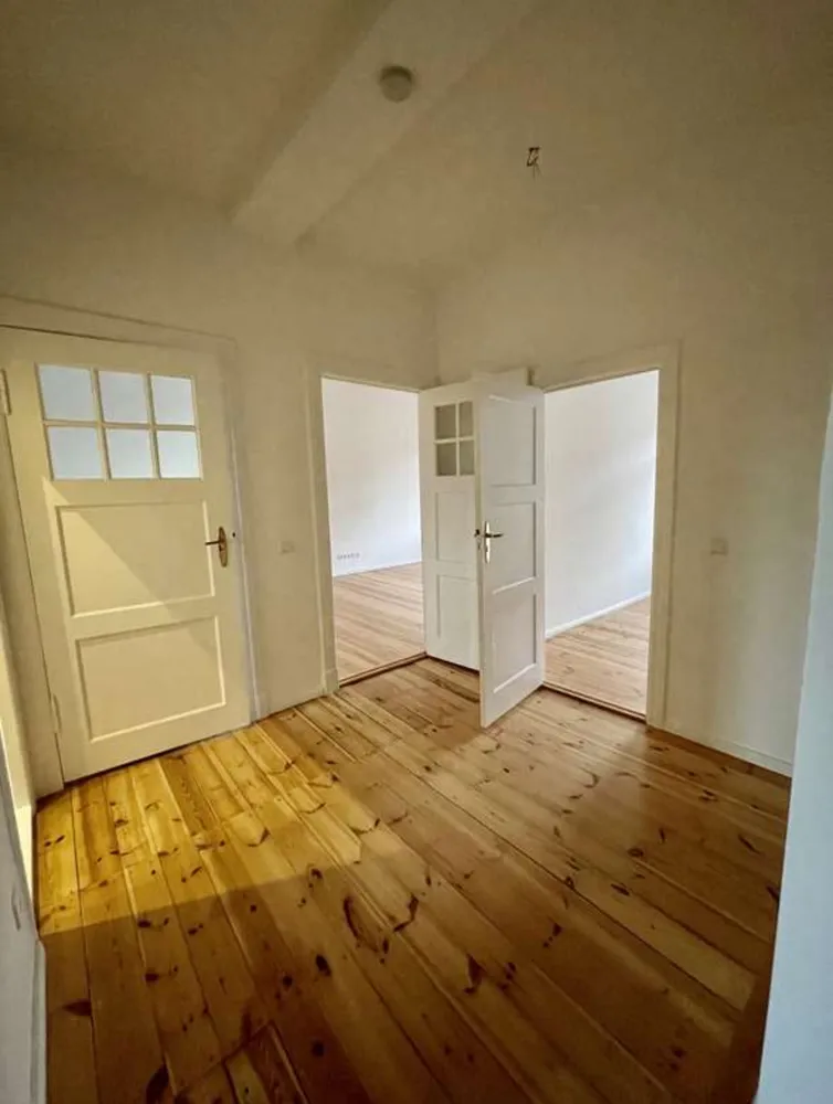 4 Zimmer Wohnung mit 96 m² in Berlin – Bild 4