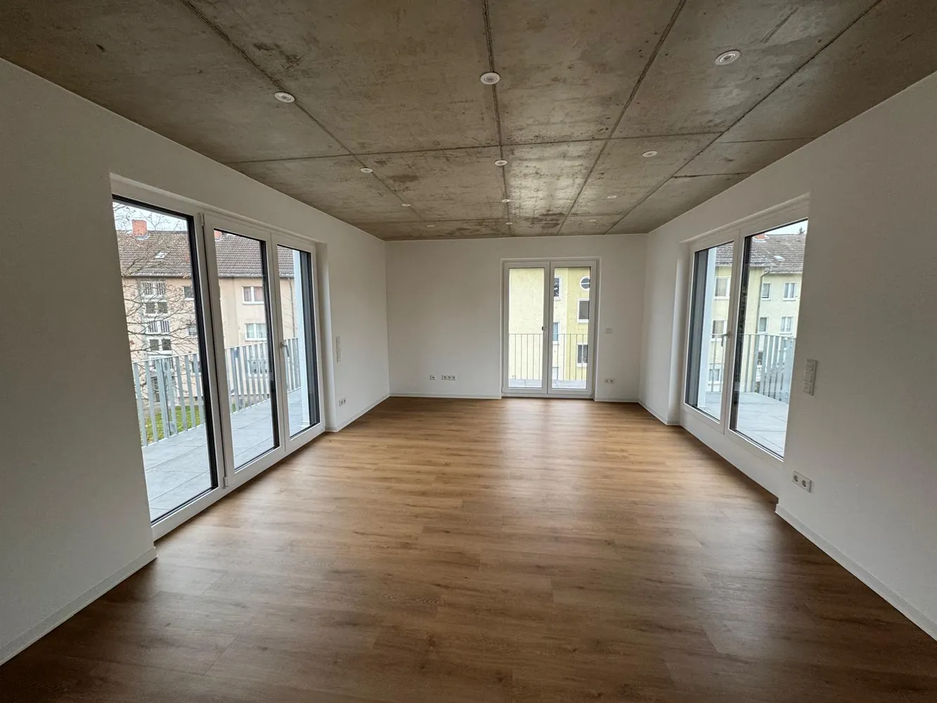1 Zimmer Wohnung mit 57 m² in Frankfurt am Main – Bild 2