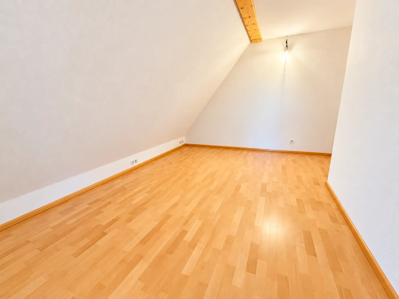 3 Zimmer Wohnung mit 93 m² in Ludwigshafen am Rhein – Bild 3