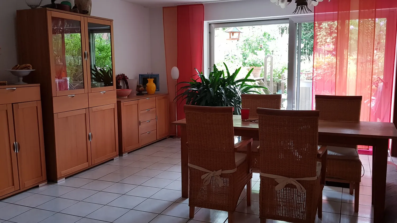 2 Zimmer Wohnung mit 63 m² in Düsseldorf – Bild 2