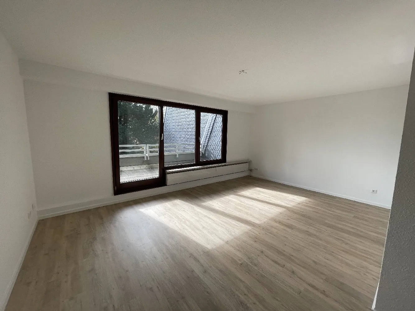 3 Zimmer Wohnung mit 100 m² in Erkrath – Bild 1