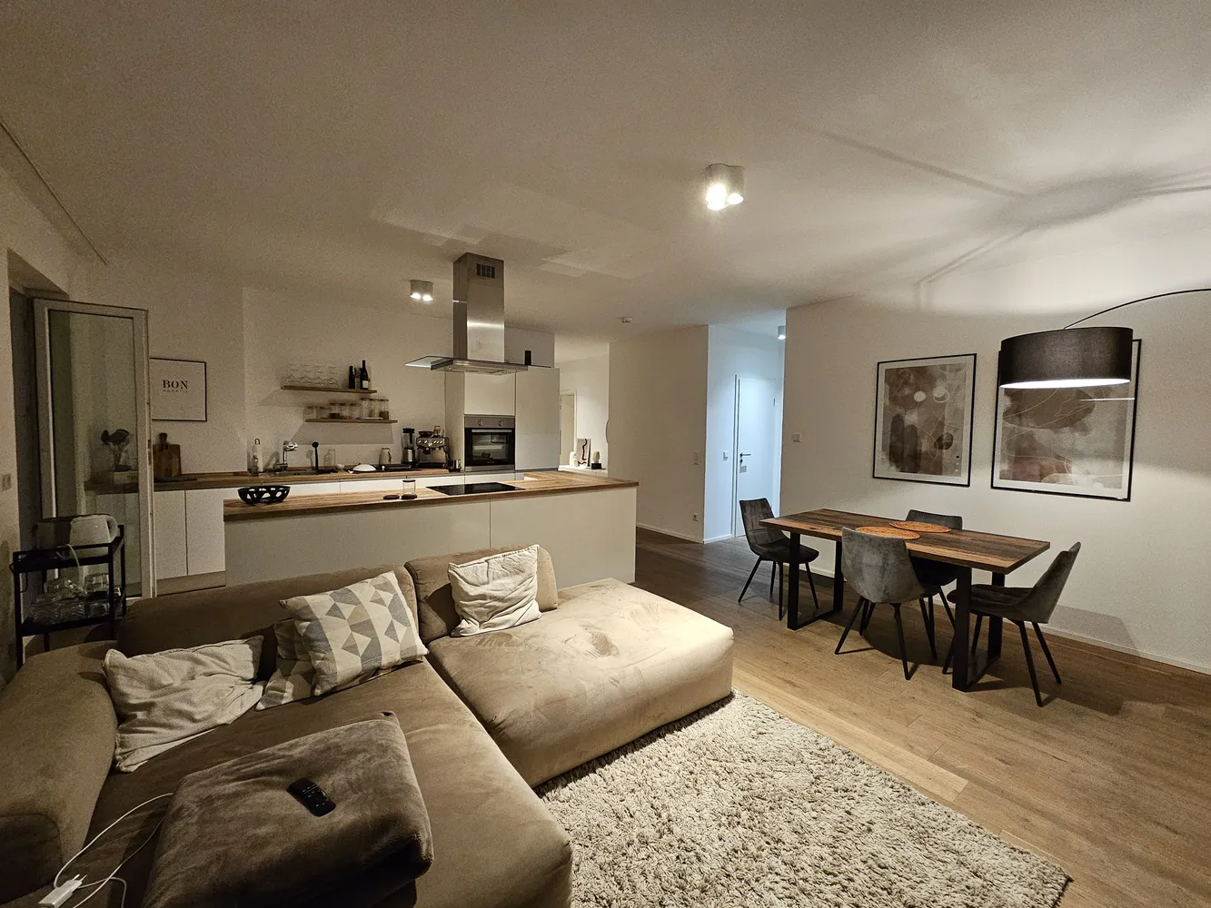 3 Zimmer Wohnung mit 83 m² in Wiesbaden – Bild 3