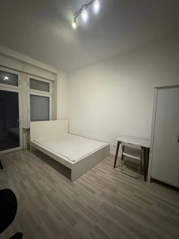 1 Zimmer Wohnung mit 14 m² in Frankfurt am Main – Bild 3