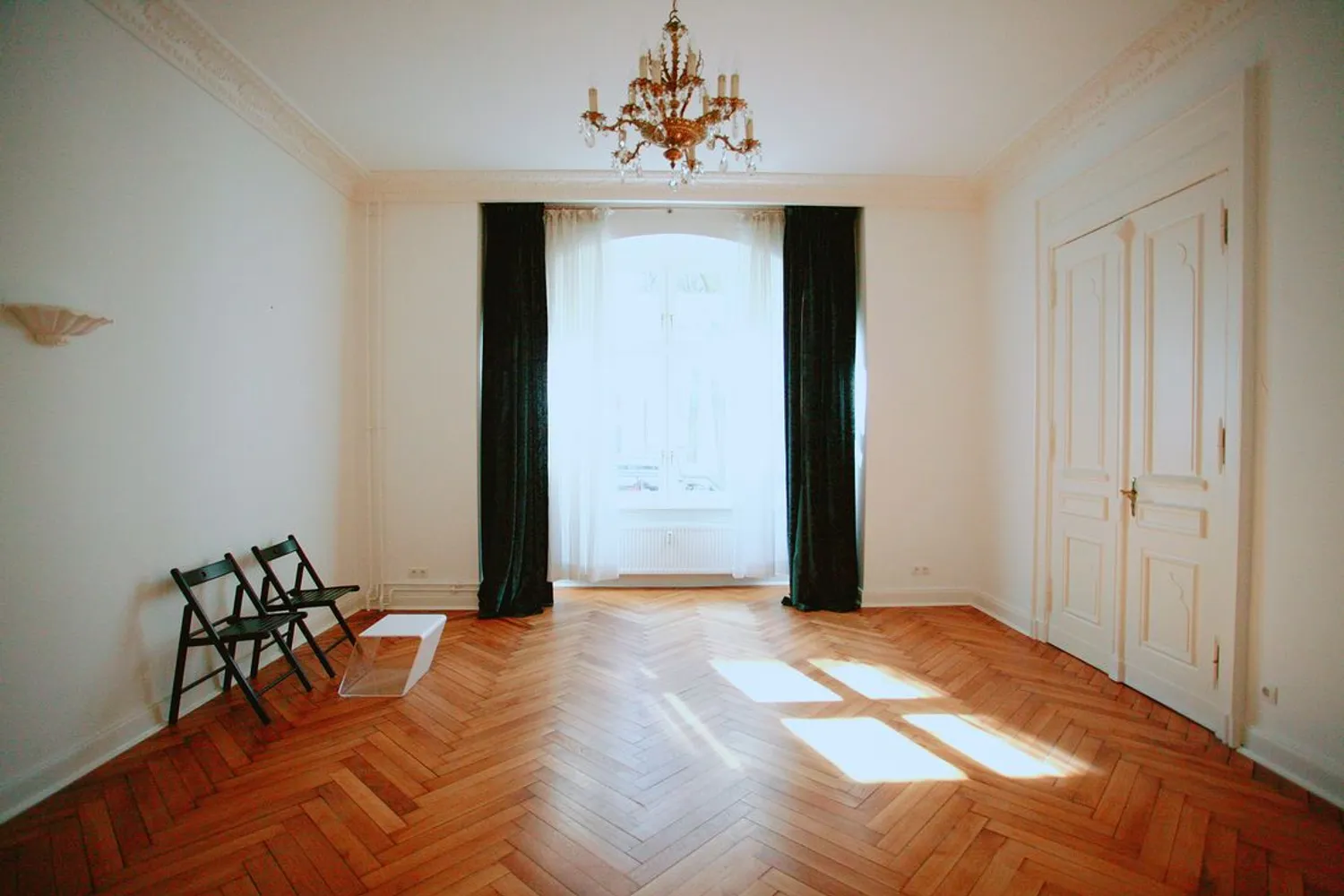 3 Zimmer Wohnung mit 107 m² in Berlin – Bild 1