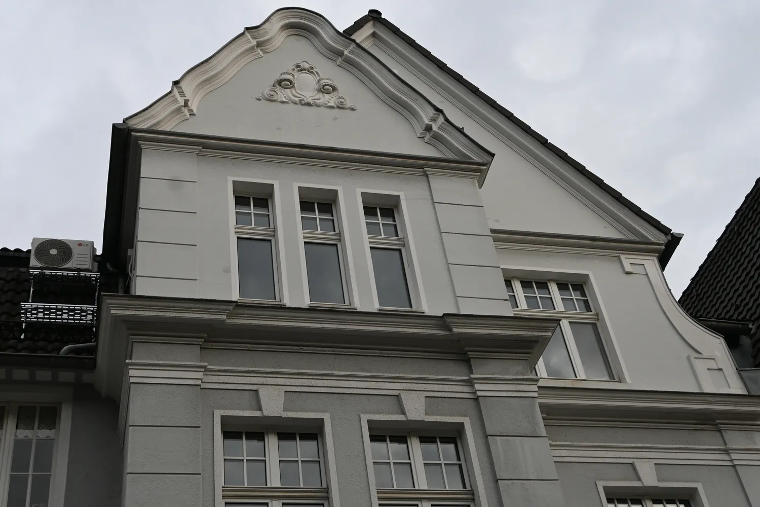 3 Zimmer Wohnung mit 85 m² in Essen – Bild 2