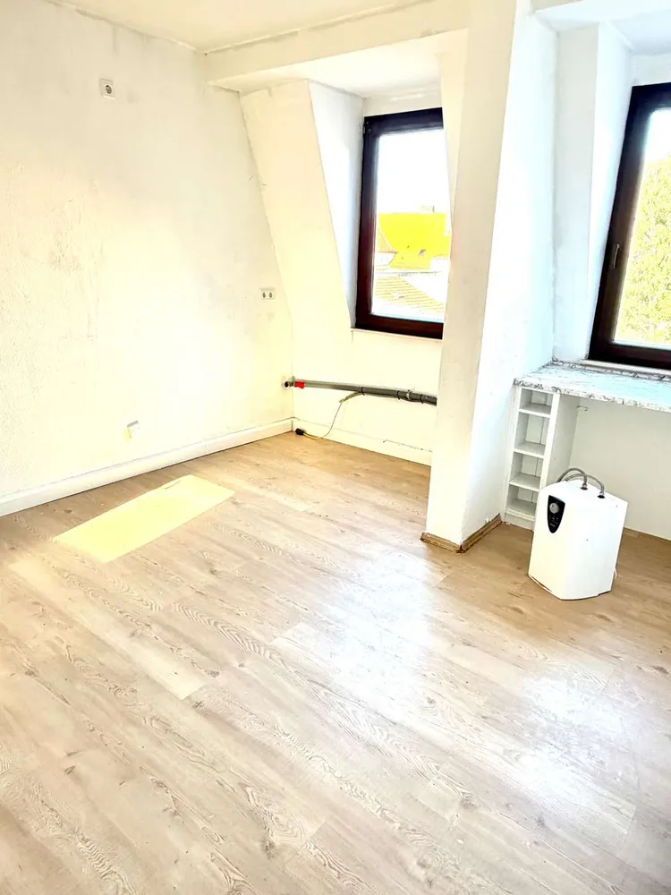 4 Zimmer Wohnung mit 96 m² in Fürth – Bild 1