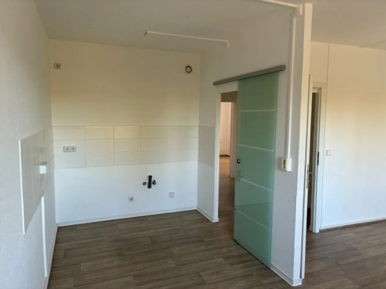 4 Zimmer Wohnung mit 65 m² in Dessau-Roßlau – Bild 1