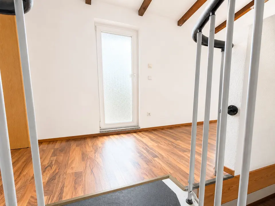 3 Zimmer Wohnung mit 92 m² in Halle (Saale) – Bild 3