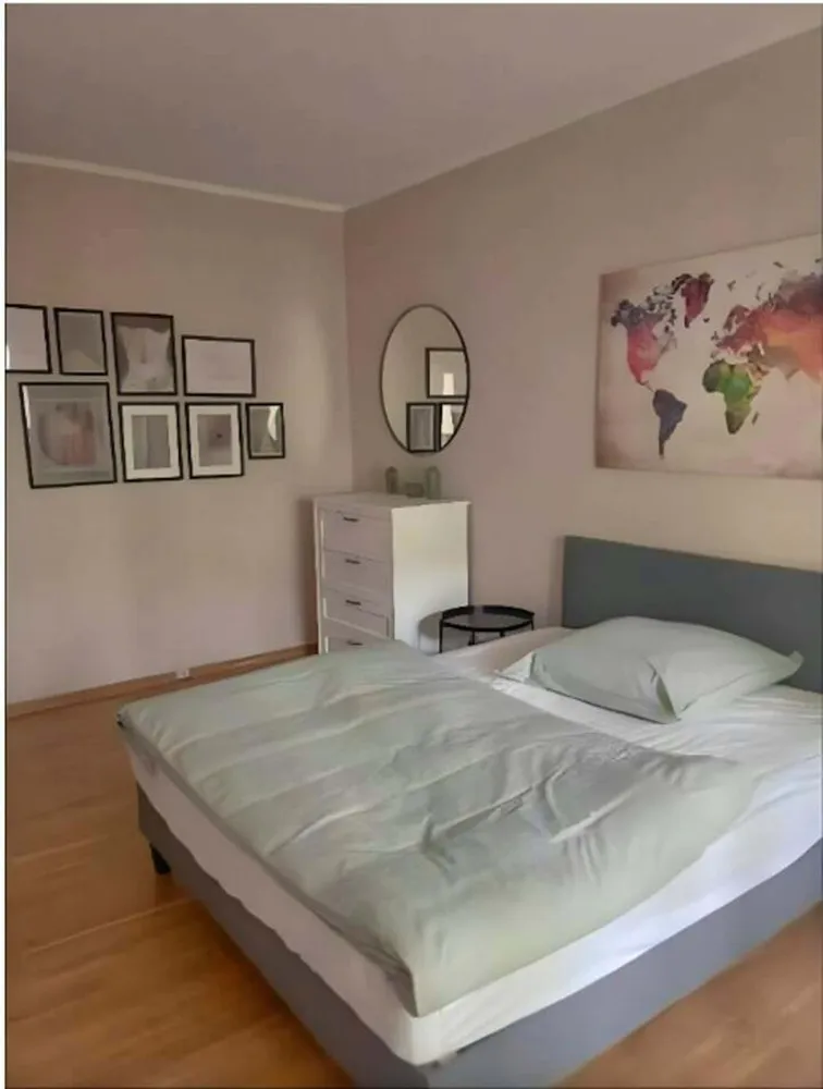WG-Zimmer mit 20 m² in Frankfurt am Main – Bild 2