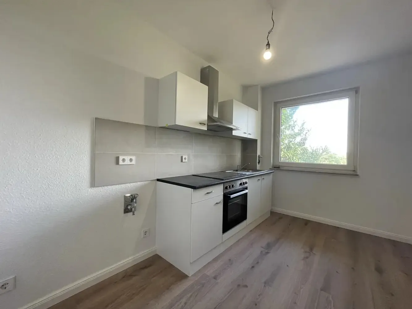 4 Zimmer Wohnung mit 85 m² in Hamburg – Bild 2