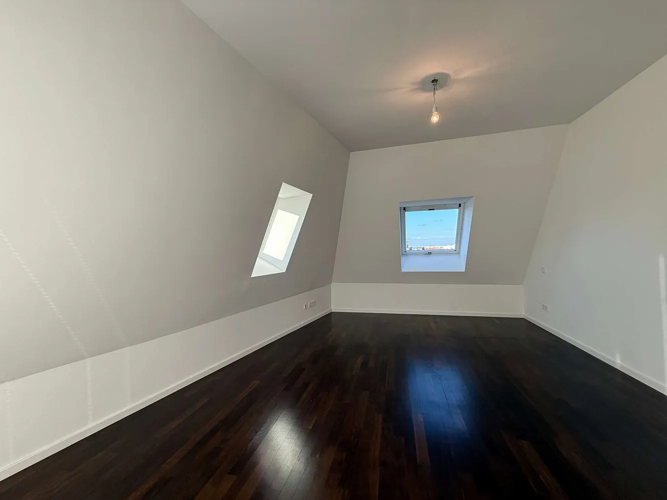 6 Zimmer Wohnung mit 167 m² in München – Bild 9