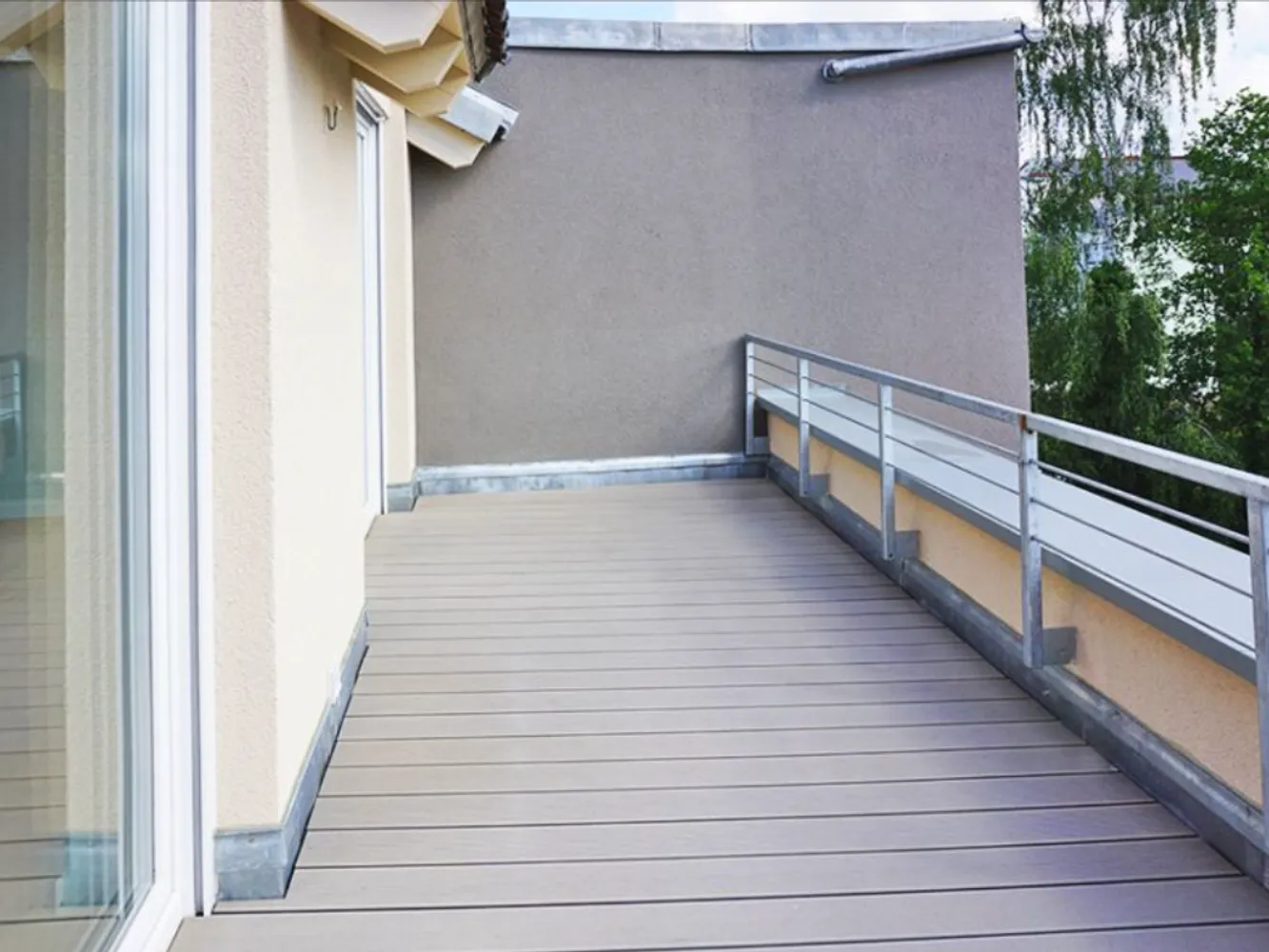 2 Zimmer Wohnung mit 122 m² in Coburg – Bild 2