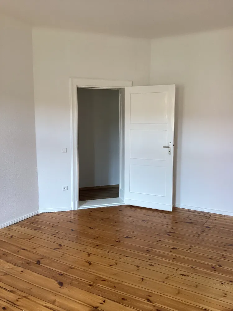 2 Zimmer Wohnung mit 74 m² in Berlin – Bild 3