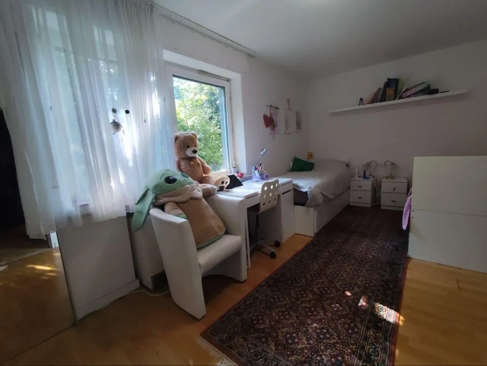 3 Zimmer Wohnung mit 95 m² in Pulheim – Bild 2