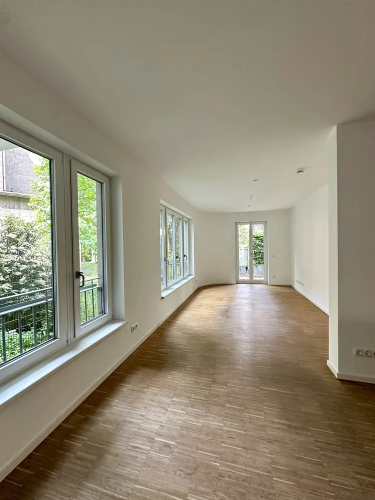 4 room apartment with 110 m² in Berlin – Photo 2