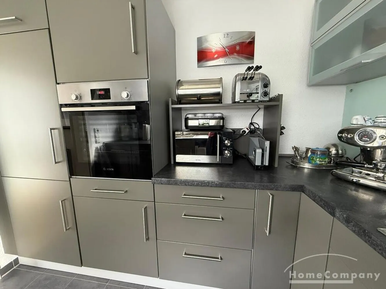 4 Zimmer Wohnung mit 108 m² in Frankfurt am Main – Bild 3