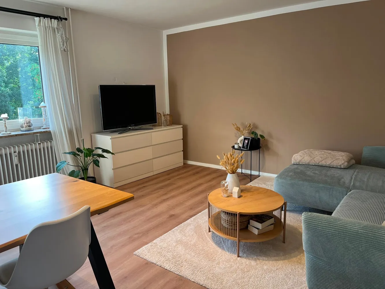 3 Zimmer Wohnung mit 70 m² in Heide – Bild 2