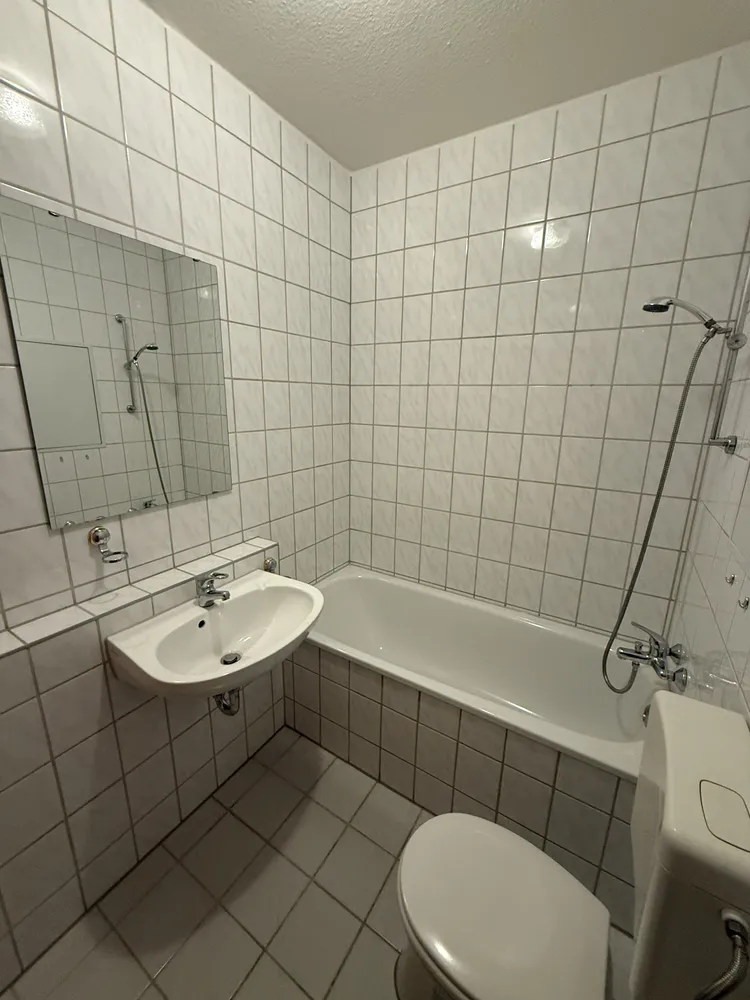 2 Zimmer Wohnung mit 50 m² in Suhl – Bild 8