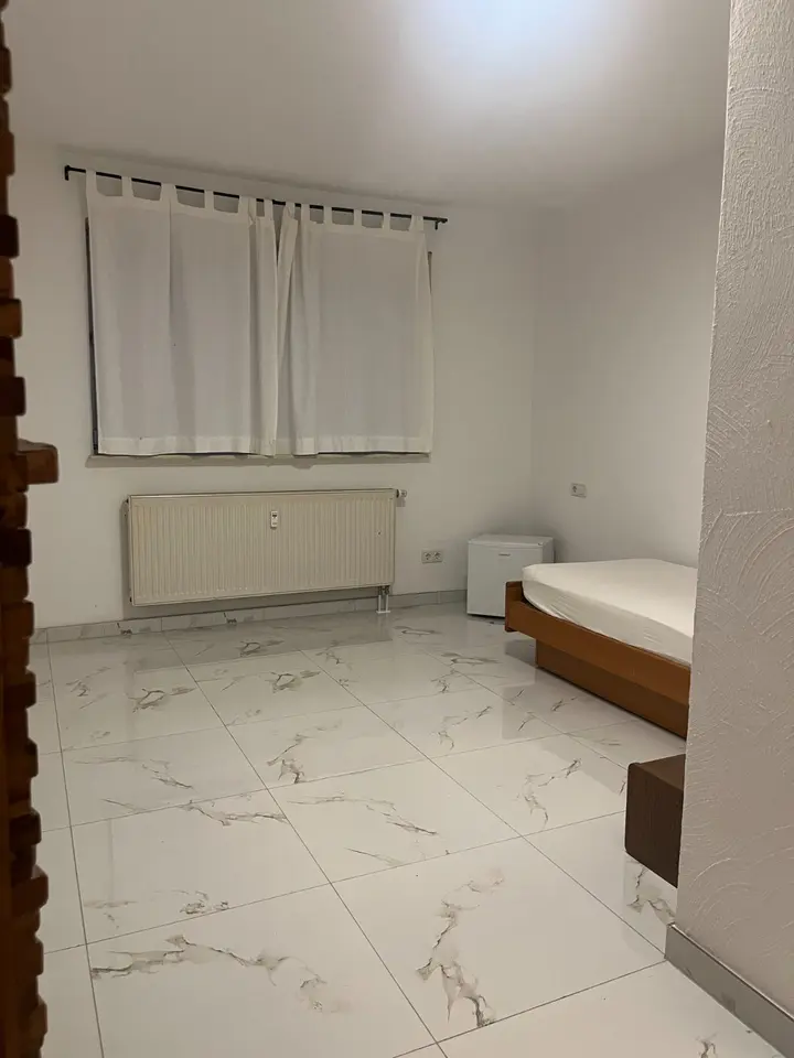 Studio mit 20 m² in Saarbrücken – Bild 2