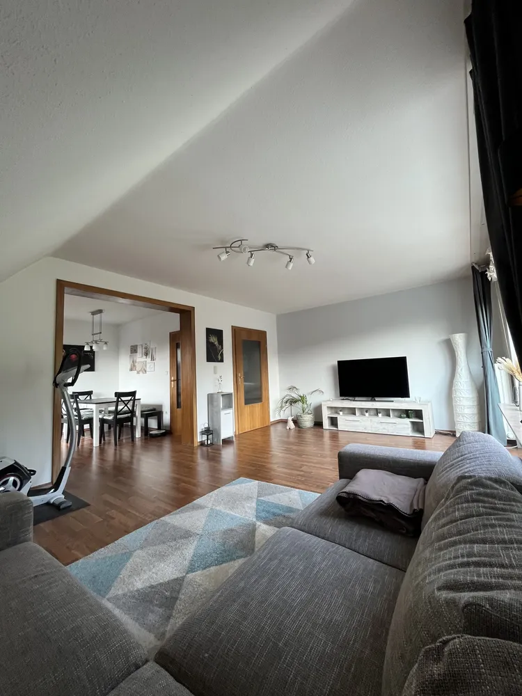 3 Zimmer Wohnung mit 95 m² in Bergisch Gladbach – Bild 4