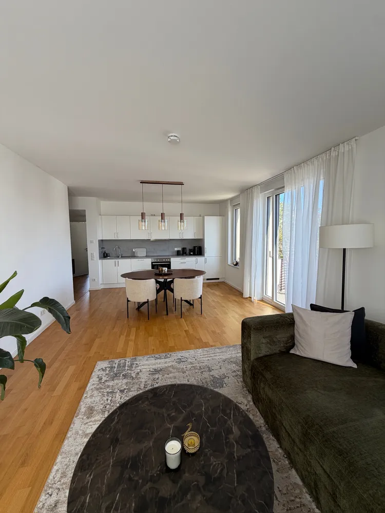 3 Zimmer Wohnung mit 87 m² in Dresden – Bild 1