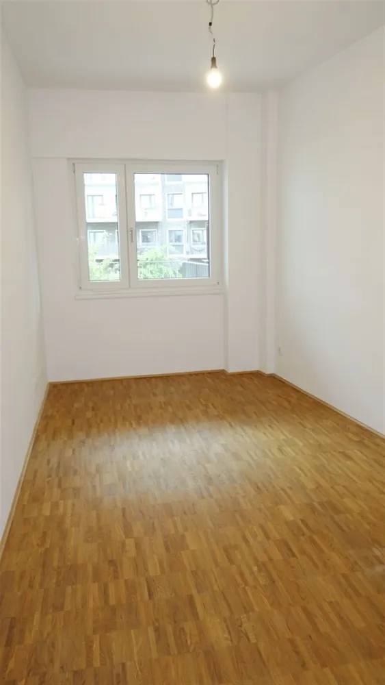 4 Zimmer Wohnung mit 109 m² in Düsseldorf – Bild 7