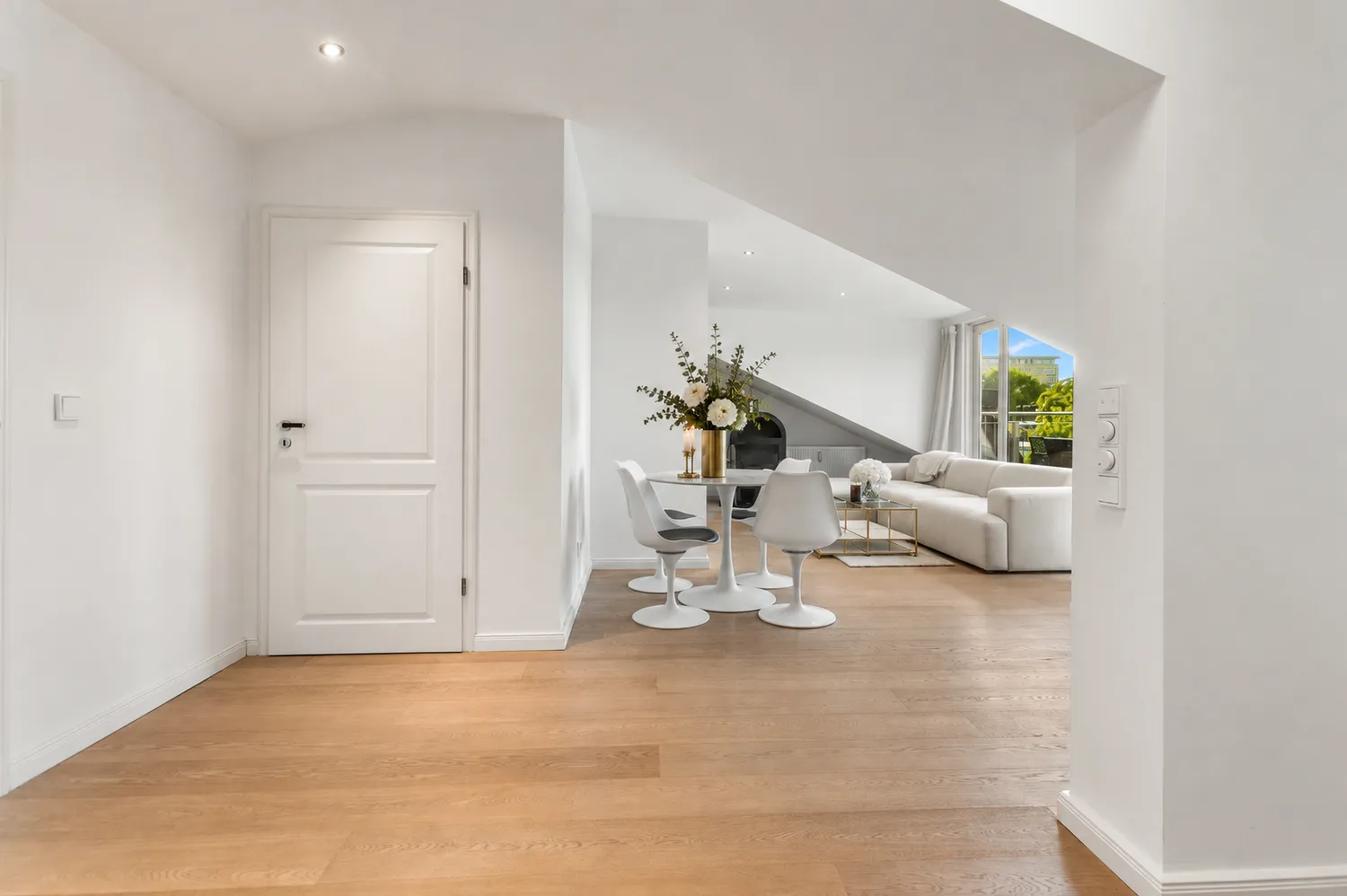 2 Zimmer Wohnung mit 71 m² in Hamburg – Bild 2