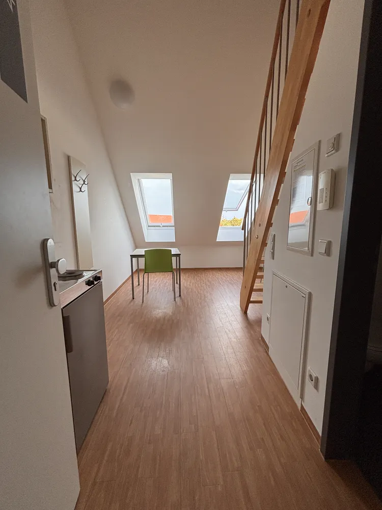 1 Zimmer Wohnung mit 27 m² in Augsburg – Bild 2